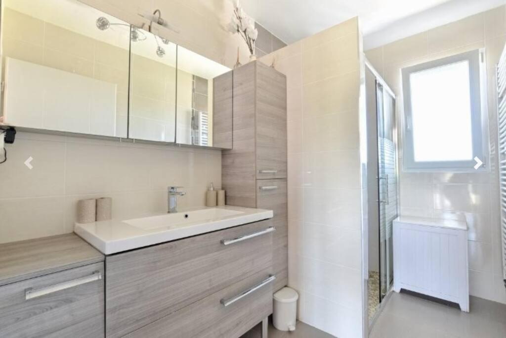 Maison 120 M² A Vigy Exterior foto